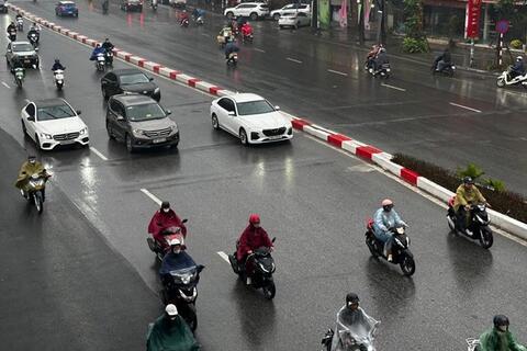 Cảnh báo các tỉnh thành mưa dông chiều tối và đêm nay, có nơi mưa to