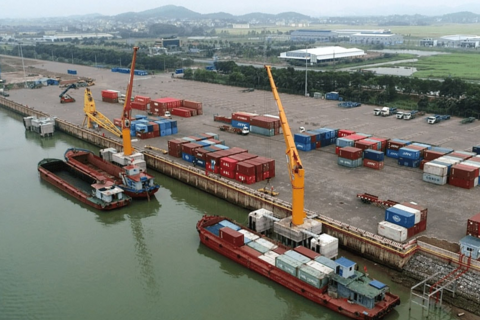 Không có nhà máy vẫn xuất khẩu: Cuộc chơi mới của người biết 'làm thương mại'