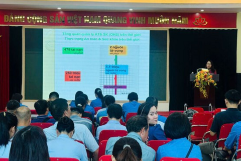 Hơn 200 cán bộ, người lao động được tập huấn an toàn, vệ sinh lao động
