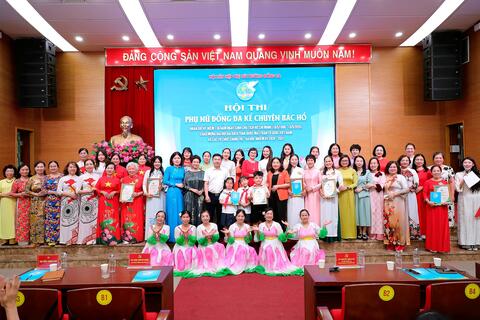 Phụ nữ Đống Đa học Bác từ những điều giản dị