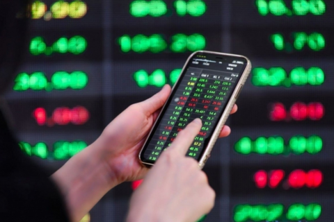 VN-Index đối mặt phép thử vùng 1.850 điểm