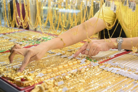 Giá vàng ngày 24/5: Đồng loạt giảm mạnh
