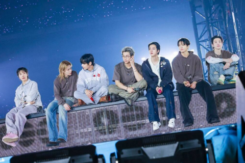 Thu nhập của BTS vượt Taylor Swift, Blackpink