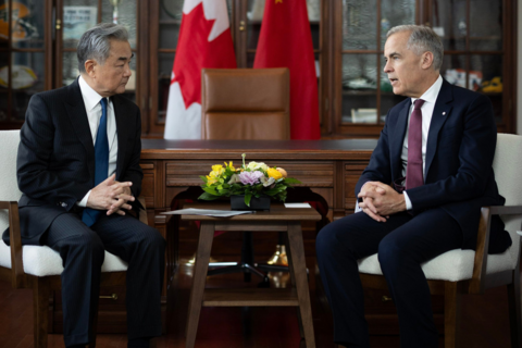 Ngoại trưởng Trung Quốc thăm Canada, thúc đẩy xuất nhập khẩu giữa hai nước