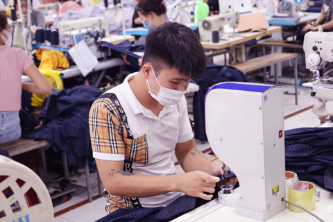 Kiến nghị trao thêm quyền cho cán bộ công đoàn cơ sở để bảo vệ người lao động