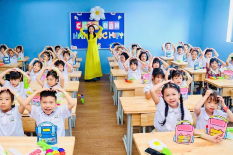 Kế toán chuyển sang giáo viên tiểu học có được bảo lưu hệ số lương?