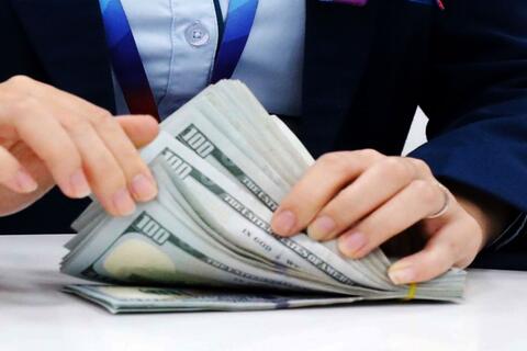 Tỷ giá tuần qua: USD tăng 2 tuần liên tiếp