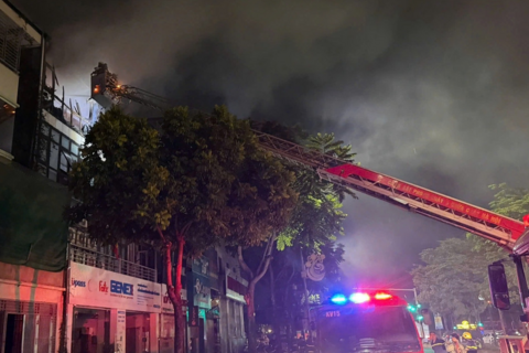 Hà Nội: Cháy nhà trong Khu đô thị Văn Phú