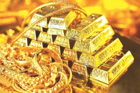 Vàng 4.300 USD, bạc 70 USD: Thị trường chờ tín hiệu lãi suất