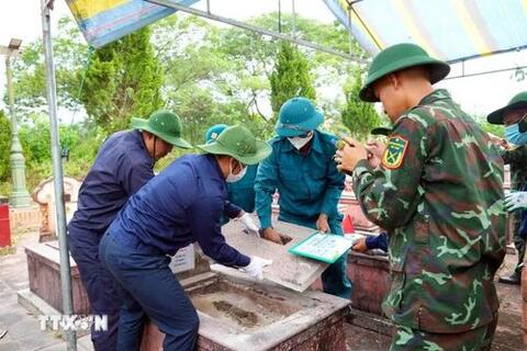 Đồng loạt rà soát tài liệu lưu trữ phục vụ tìm kiếm, quy tập hài cốt liệt sĩ