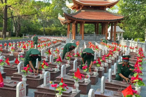 Quảng Trị khuyến khích đôi uyên ương dâng hoa tri ân liệt sĩ trong ngày cưới