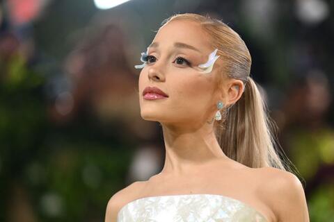 Ariana Grande kiện hacker sau loạt vụ rò rỉ nhạc chưa phát hành