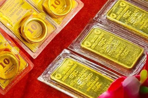 Giá vàng ngày 24/8: Tiếp tục khởi sắc