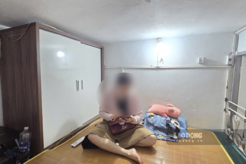 Phòng trọ 5m2 giá 1,4 triệu đồng/tháng, người thuê phải khom lưng khi bước vào