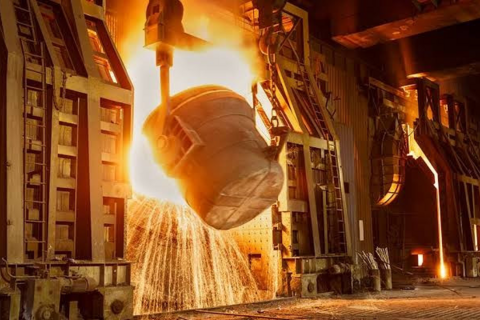 Quặng sắt, thép và đồng đồng loạt giảm giá