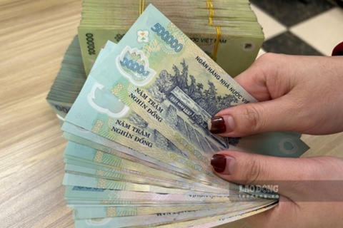 Sĩ quan thôi phục vụ tại ngũ không đủ điều kiện nghỉ hưu được trợ cấp 3 tháng lương