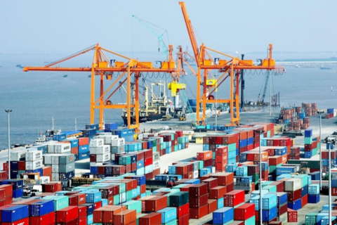Kinh tế thế giới đối mặt nhiều sức ép, Việt Nam cần ứng phó thế nào?