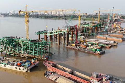 Dồn lực thi công 3 cây cầu lớn bắc qua sông Hồng tại Hà Nội
