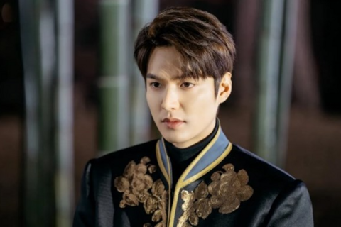 Lee Min Ho gặp áp lực vì hình tượng thiếu gia sau “Vườn sao băng”