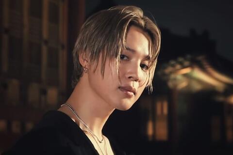 Jimin (BTS) sánh vai Ronaldo, Messi trong Top 5 người có sức ảnh hưởng trên Instagram