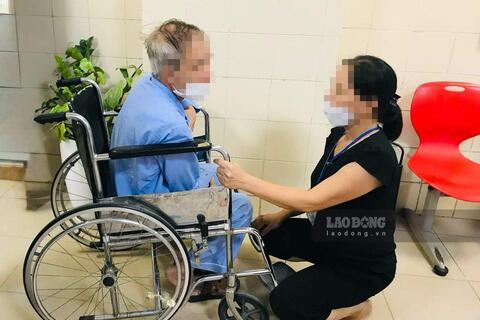 Sĩ quan Quân đội nghỉ hưu mắc bệnh hiểm nghèo được hưởng thêm hỗ trợ khác ngoài tiền mặt