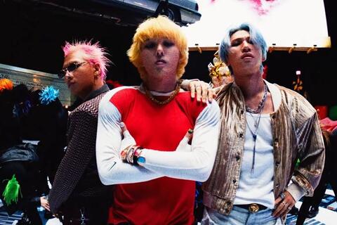 Vé máy bay, khách sạn Hà Nội tăng sức nóng trước concert BIGBANG