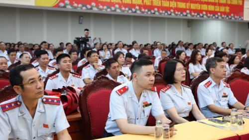 <a href="/van-hoa" title="Văn hóa" rel="dofollow">Văn hóa</a>