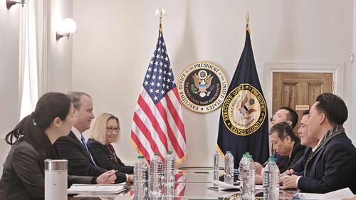 <a href="/tin-kinh-te" title="Tin kinh tế" rel="dofollow">Tin kinh tế</a>