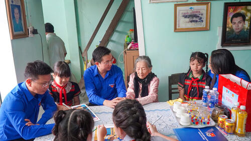 <a href="/van-hoa" title="Văn hóa" rel="dofollow">Văn hóa</a>