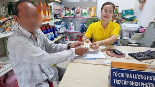 <a href="/van-hoa" title="Văn hóa" rel="dofollow">Văn hóa</a>