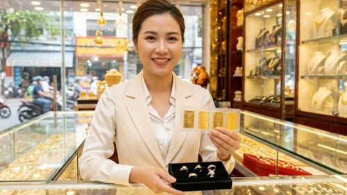 <a href="/tin-kinh-te" title="Tin kinh tế" rel="dofollow">Tin kinh tế</a>