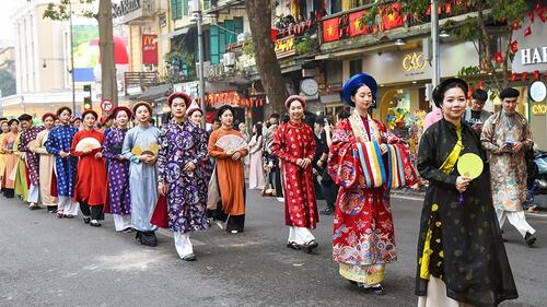 <a href="/van-hoa" title="Văn hóa" rel="dofollow">Văn hóa</a>