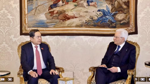 <a href="/tin-kinh-te" title="Tin kinh tế" rel="dofollow">Tin kinh tế</a>