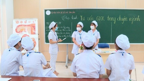 <a href="/van-hoa" title="Văn hóa" rel="dofollow">Văn hóa</a>