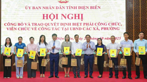 <a href="/van-hoa" title="Văn hóa" rel="dofollow">Văn hóa</a>