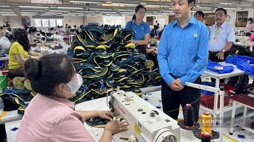 <a href="/tin-kinh-te" title="Tin kinh tế" rel="dofollow">Tin kinh tế</a>
