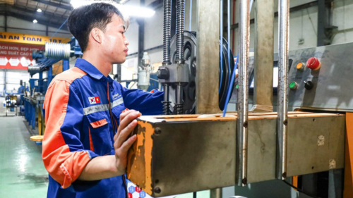 <a href="/tin-kinh-te" title="Tin kinh tế" rel="dofollow">Tin kinh tế</a>