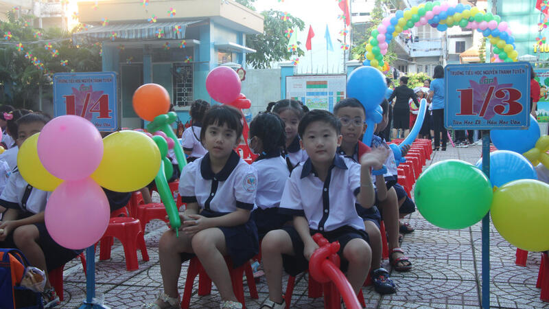 Học sinh lớp 1 TPHCM tựu trường vào ngày 20/8