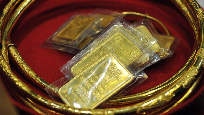 Giá vàng hôm nay 23/12/2025: Giá vàng SJC, giá vàng nhẫn, vàng miếng trong nước và giá vàng thế giới