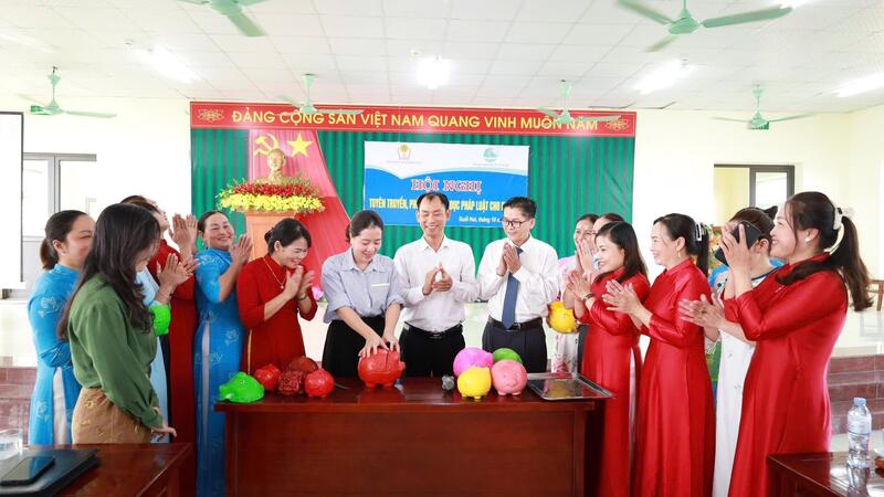 Bức tranh giảm nghèo bền vững từ chính sách quốc gia đến thực tiễn cơ sở