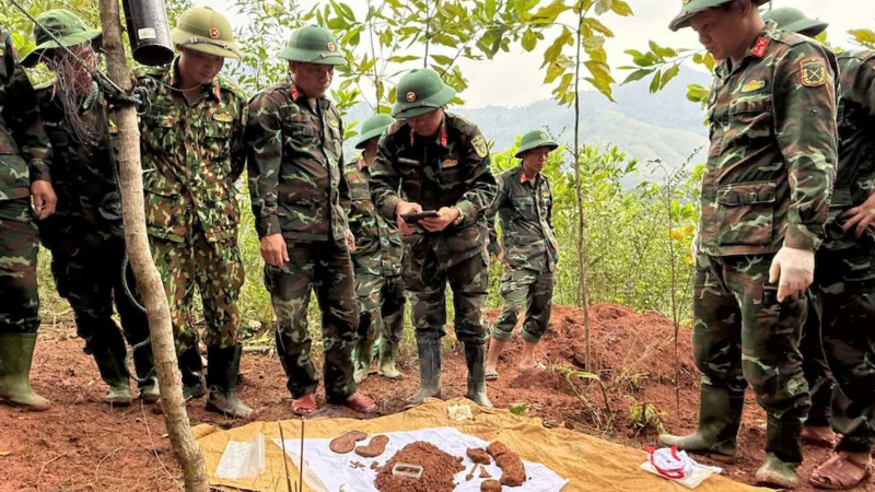 Phát hiện hài cốt liệt sĩ ở rừng tràm Quảng Trị