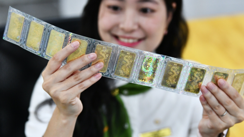 Giá vàng hôm nay 17/1/2026: Vàng miếng, vàng nhẫn trong nước và vàng thế giới