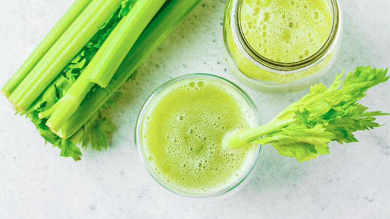 Giảm axit uric bằng những đồ uống vào buổi sáng