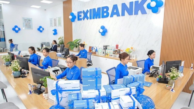 Lợi nhuận ngân hàng quý I/2026 dự báo tăng 20% dù tín dụng bị siết