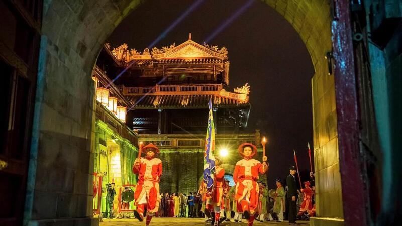 Khám phá Đại Nội Huế về đêm miễn phí với “Hoàng cung Huyền ảo”