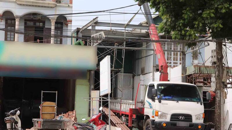 Dự án mở rộng đường 60m ở Hà Nội: Hàng loạt hộ tháo dỡ công trình, bàn giao đất