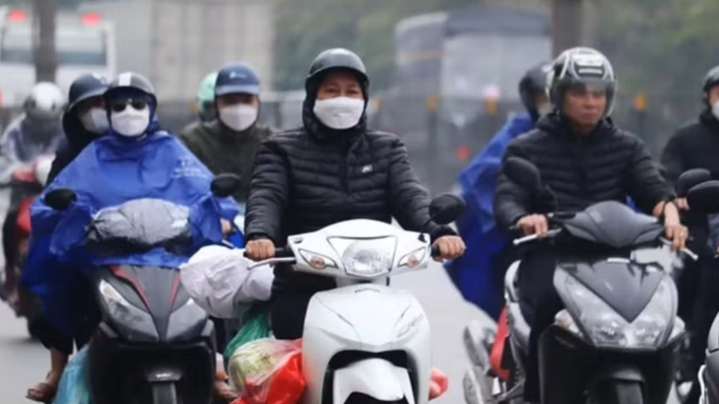 Dự báo thời tiết 17/4: Bắc Bộ mưa dông, Nam Bộ nắng nóng