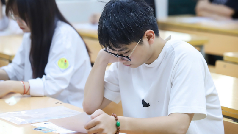 Đề xuất bỏ thi vào lớp 10: Học sinh, phụ huynh lo thiếu công bằng
