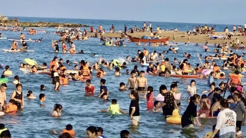 Hàng loạt hoạt động trải nghiệm biển thu hút khách đến phía đông Đắk Lắk