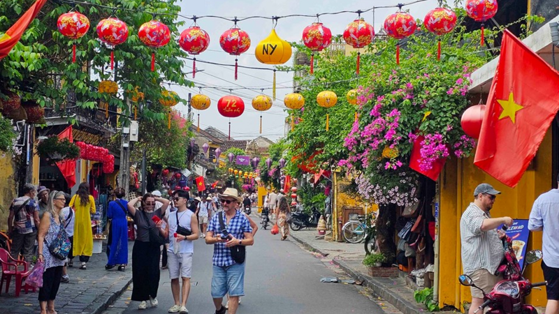 Vì sao Đà Nẵng là điểm đến được yêu thích nhất mùa hè này?